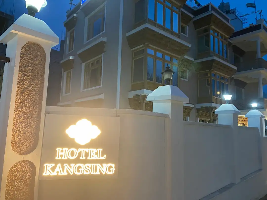 Fix Departure – Best of Ladakh (Ex-Delhi) 3N Leh + 1N Nubra Valley + 1N Pangong Lake leh hotel kangsing trave giant sn enterprises