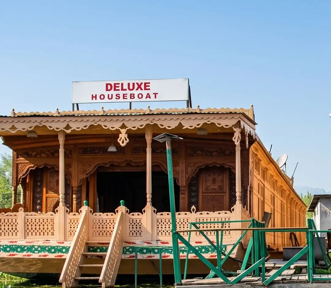 Paradise on Earth Kashmir Tour Package – 6 Days Srinagar, Gulmarg, Pahalgam & Houseboat Stay srinagar deluxe houseboat july travel giant (sn enterprises)