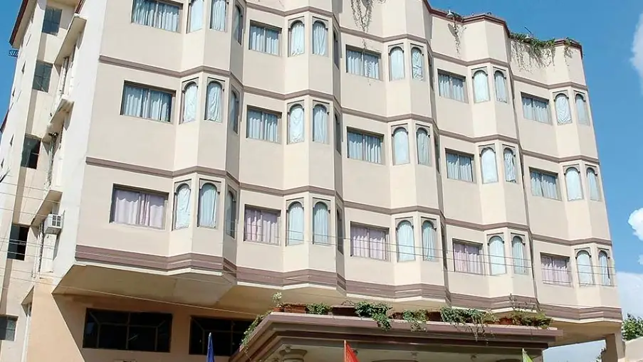 Forts and Palaces of Rajasthan (2N Jaipur + 1N Ranthambore + 2N Udaipur + 1N Jodhpur + 2N Jaisalmer) udaipur vishnu priya travel giant (sn enterprises)