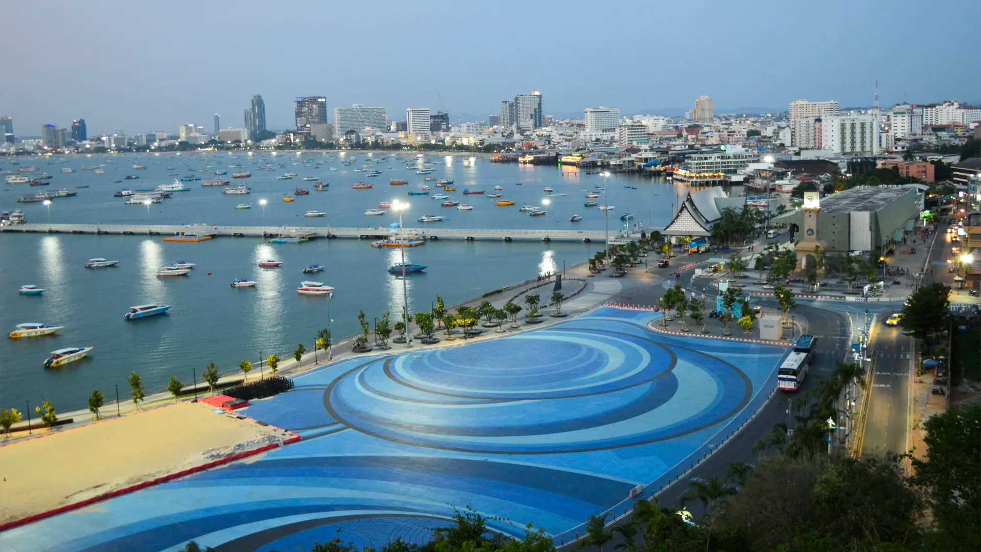 Majestic Thailand Tour Package – Pattaya & Bangkok 5 Days / 4 Nights | 3 Nights Pattaya + 1 Night Bangkok Majestic Thailand Tour Package – Pattaya & Bangkok 5 Days / 4 Nights | 3 Nights Pattaya + 1 Night Bangkok