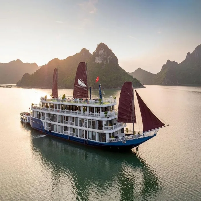 Vintage Vietnam 2 Nights Hanoi + 1 Night Ha Long + 3 Nights Da Nang ha long le journey cruises travel giant
